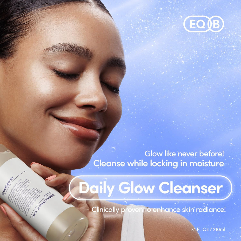 Texture gel Douce du Daily Glow Gel Cleanser offrant une application légère et agréable.