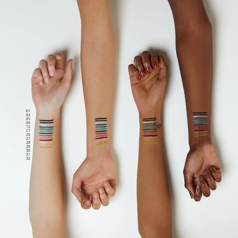 Échantillon couleur marron essence, résistant à l'eau et polyvalent pour jour et soirée.