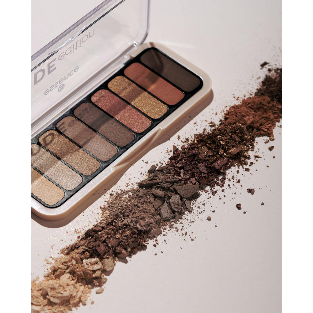 Palette Essence Édition Nude Ombre Marron Foncé Matte – profondeur veloutée pour regard fumé doux.