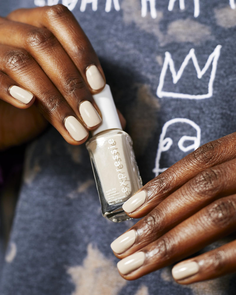 Palette de couleurs iconiques essie Expressie inspirant des looks tendance.