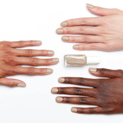 Verres essie Expressie Millennium Momentum couleur beige en gros plan.