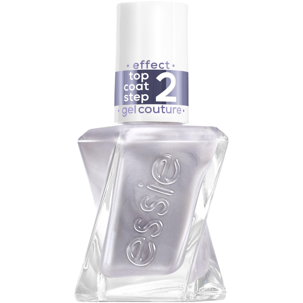 Essie Gel Couture Top Coat Chrome Glacé, fini chromé et lumineux visibles sur l’ongle.