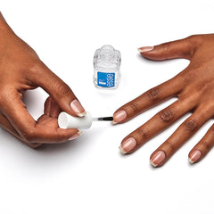 Essie Tout-en-Un Base-Couche — fondation solide pour la couleur