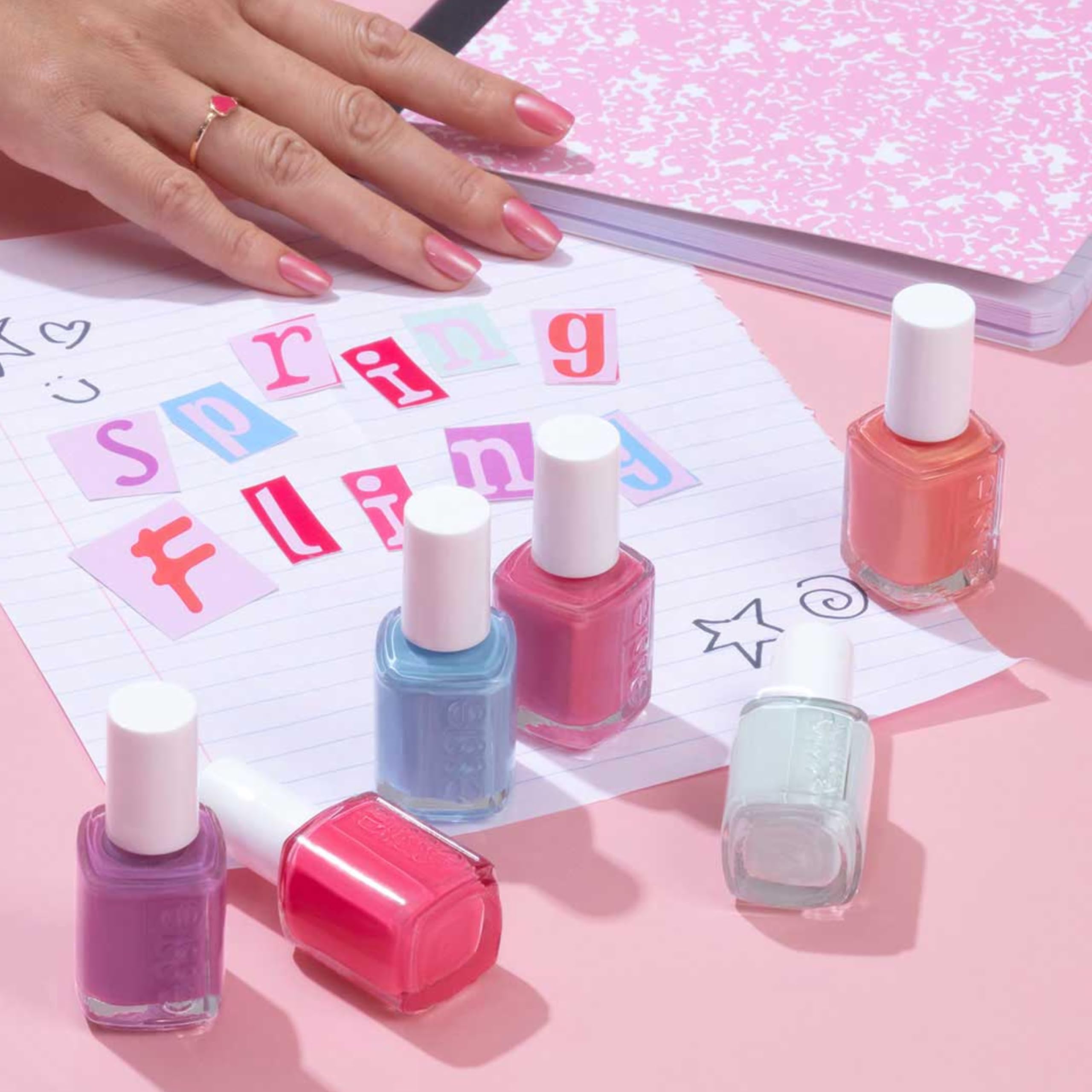 Base et top coat recommandés pour une finition durable et brillante.