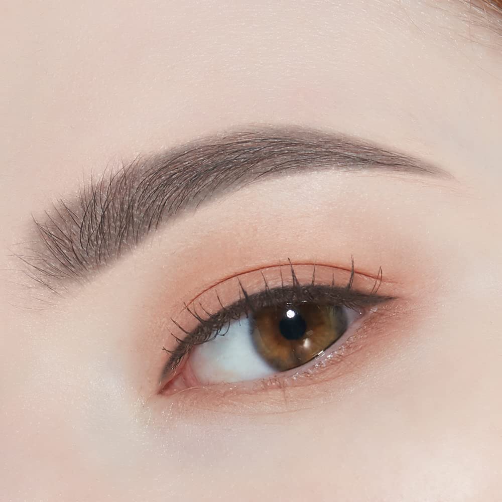 ETUDE Drawing Eye Brow avec teinte naturelle modulable selon l’application.