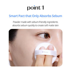 ETUDE Sebum Soak Pact contrôle la brillance tout au long de la journée.