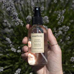 Evanhealy Lavande Hydrosol, emballage bio et parfum délicat.