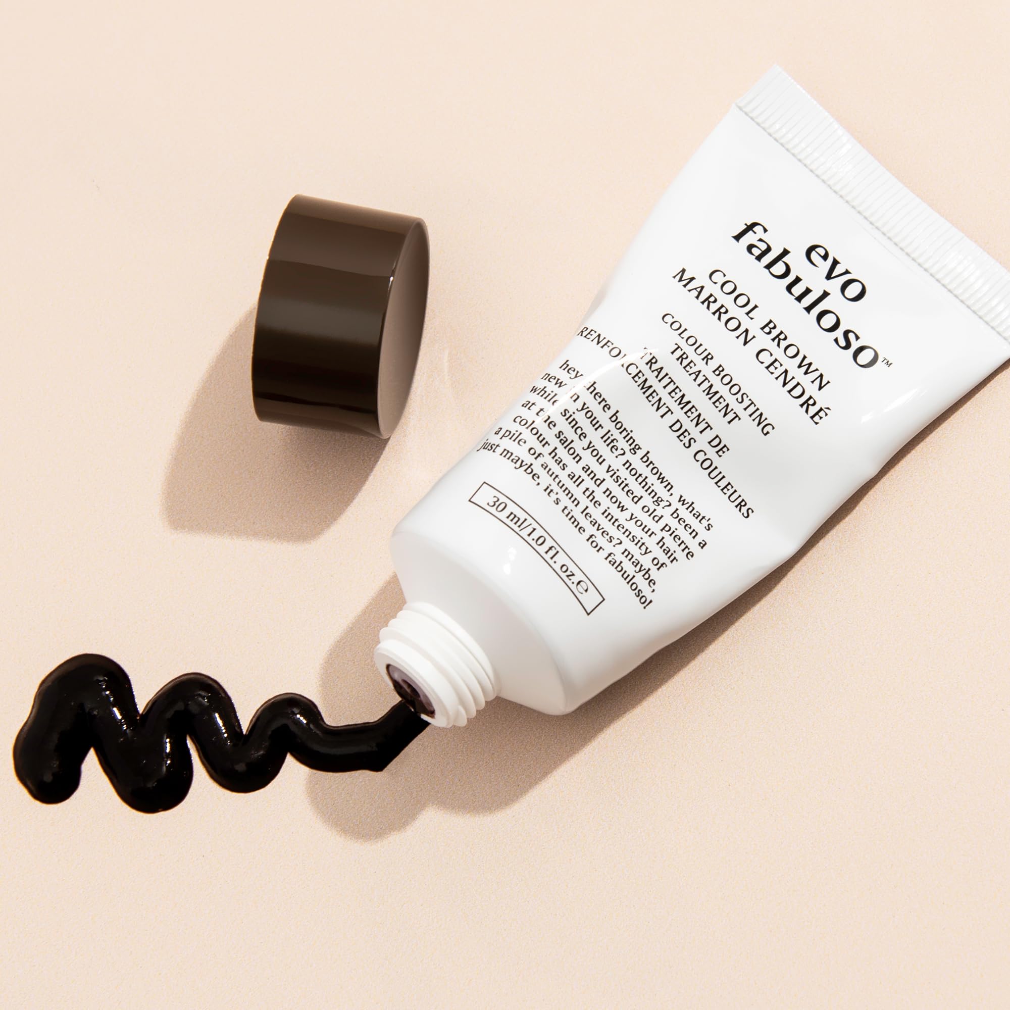 ÉVO Fabuloso: texture crémeuse qui démêle et apaise les mèches.