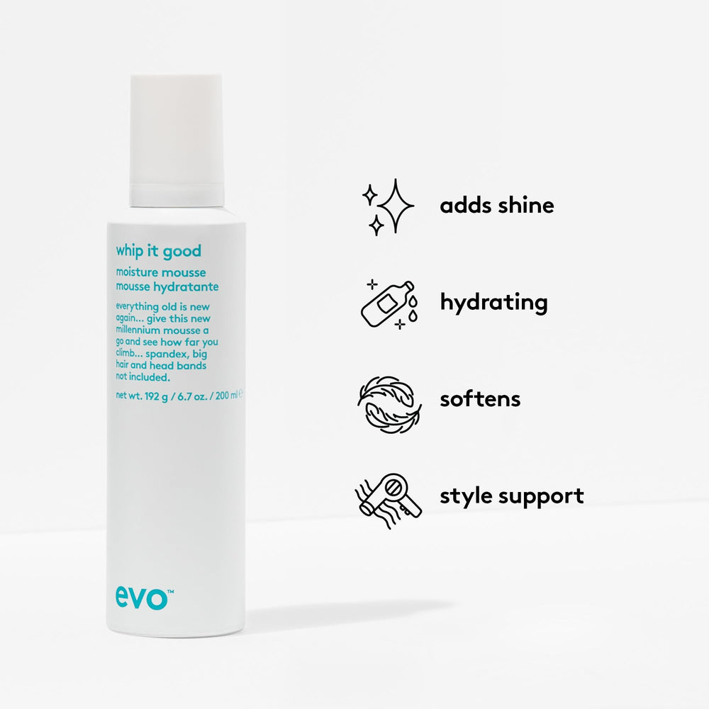 EVO Whip It Good Mousse, texture cremeuse visible pour une douceur rapide.