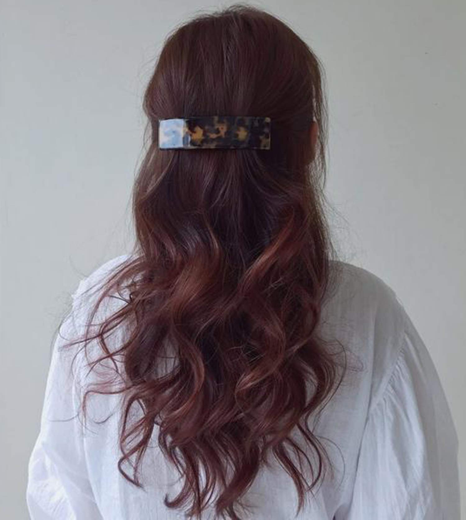 Eyegla barrettes tortue, accessoire quotidien pour compléter n'importe quelle coiffure.