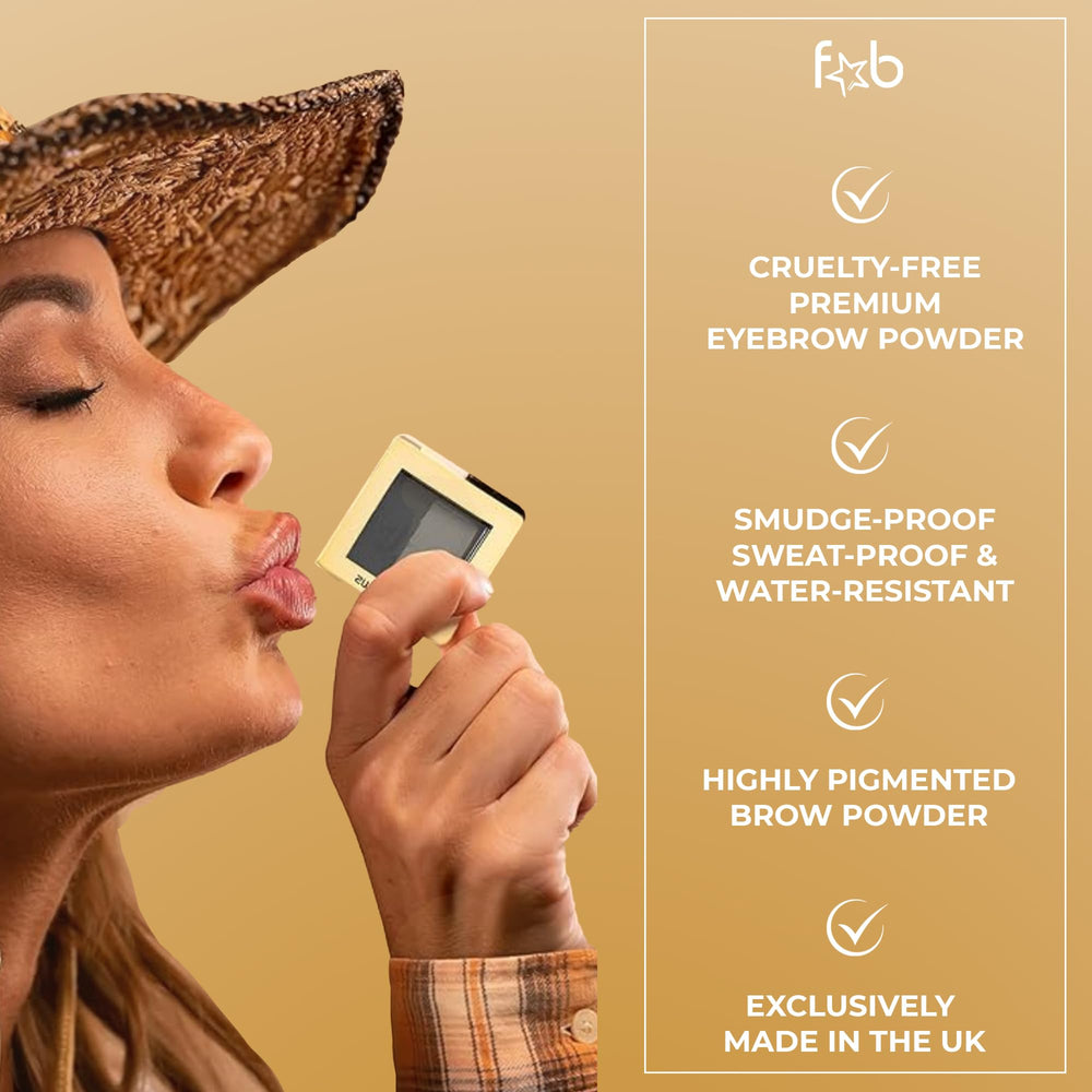Fab Brows Lux, poudre compacte, teinte Brun Clair adaptée aux sourcils clairs.