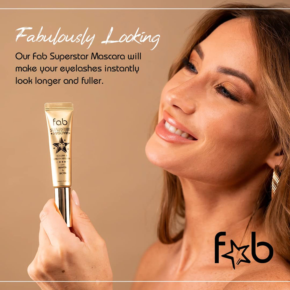 Fab Superstar Mascara résistance à l'eau pour une tenue sans bavures.