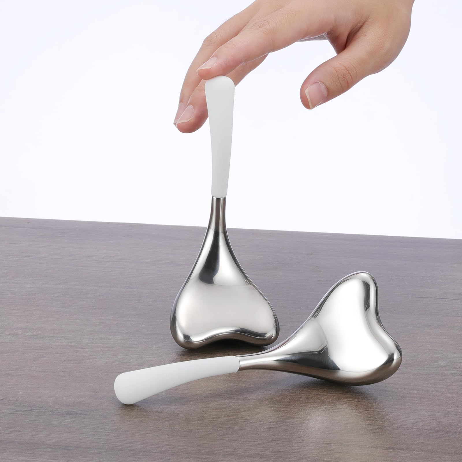 Fabludo gua sha cryo sticks visage, massage rafraîchissant et raffermissant.