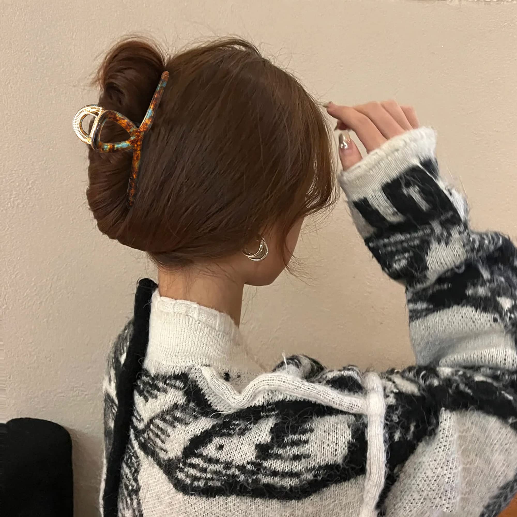 Clip cheveux métal FAELBATY brun-vert avec ressort robuste.