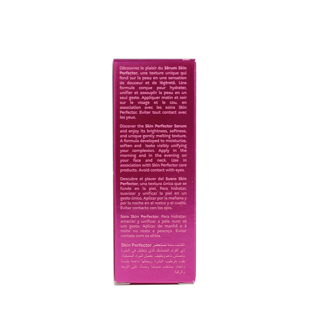 FAIR & WHITE So White Sérum bouteille : flacon pratique et compact.