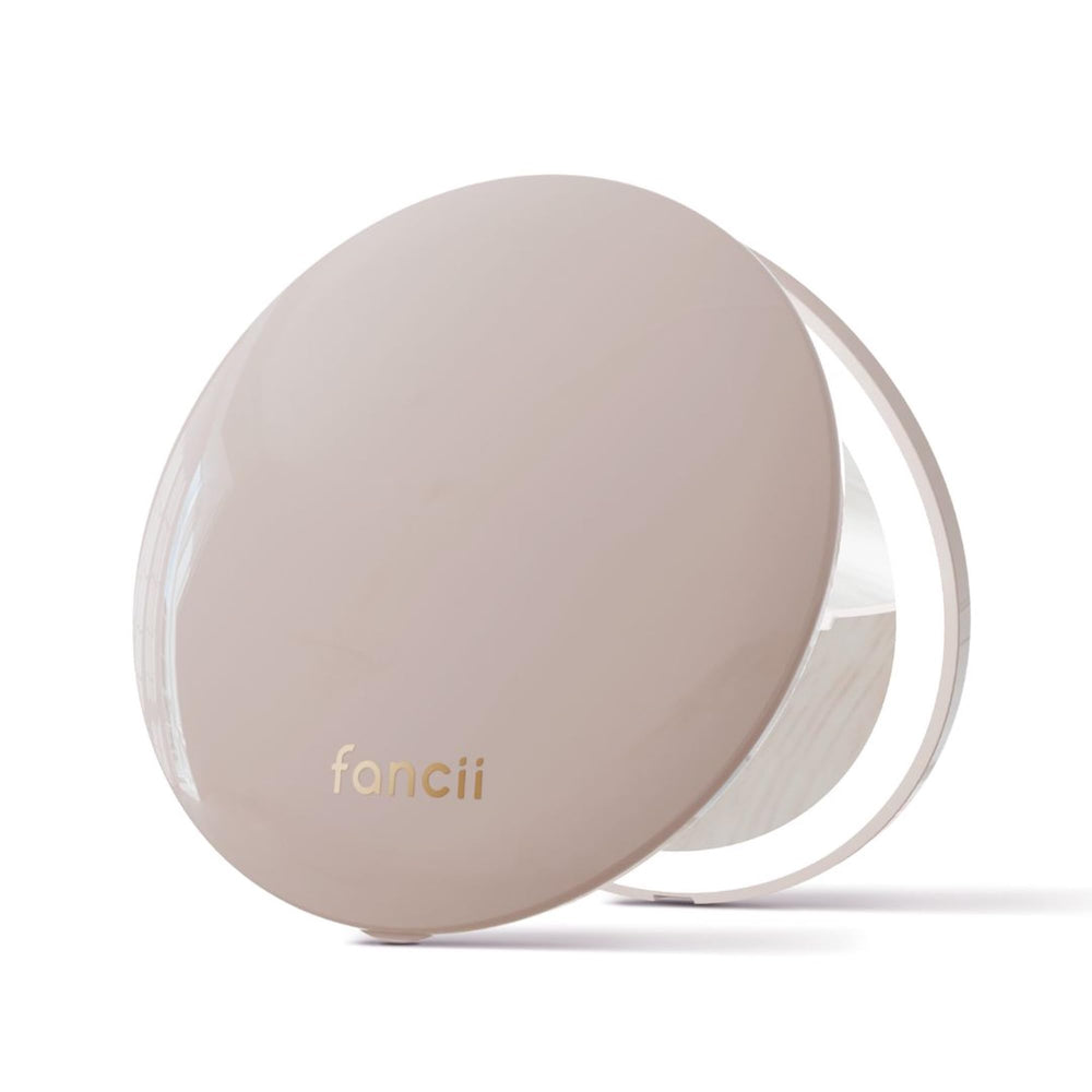 Miroir Fancii Mini Taylor avec LED pour une ambiance lumineuse parfaite en déplacement.