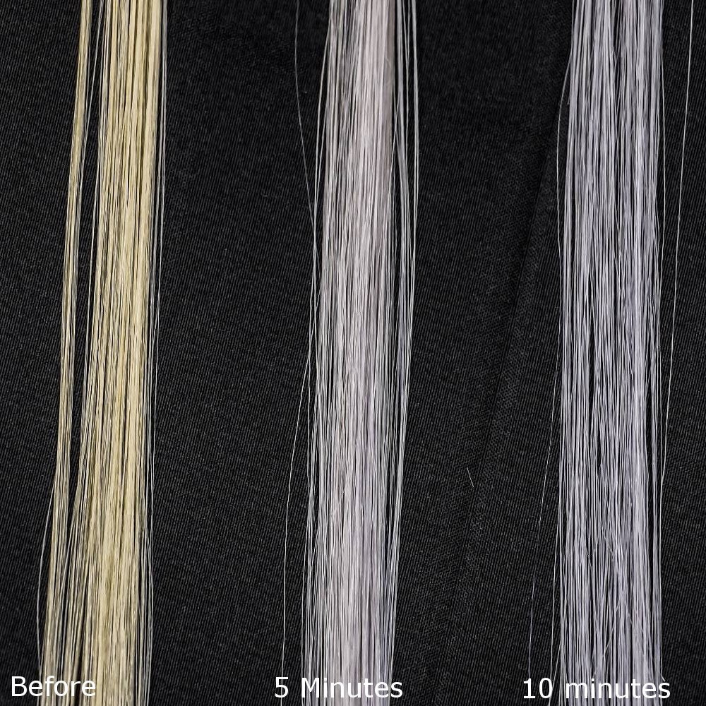 Avant/après cheveux blonds montrant un rendu plus homogène et froid.