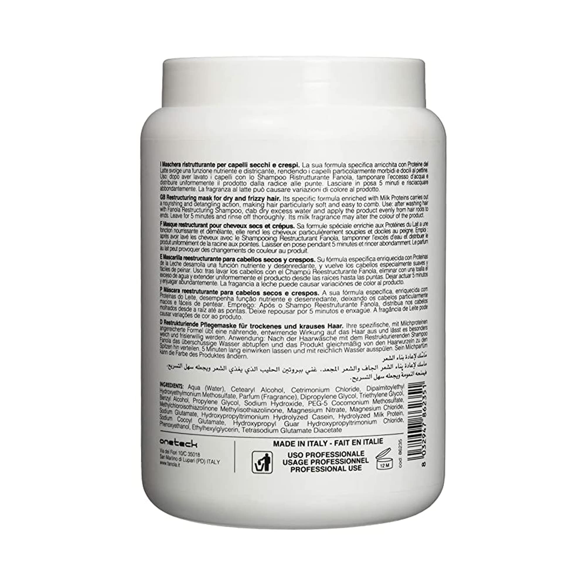 Fanola Masque Cheveux Endommagés – application démontrant l'effet démêlant pour cheveux plus lisses.