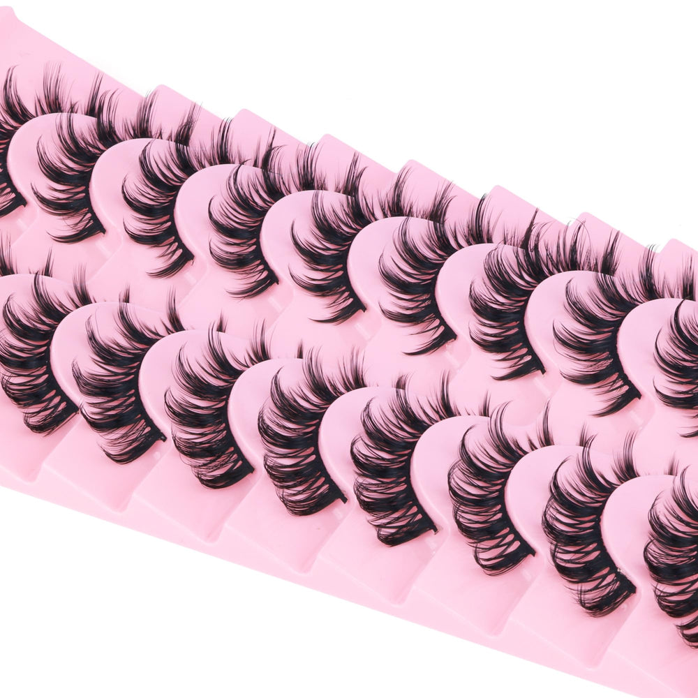 Cils Doll Look FANXITON pour un look contemporain.