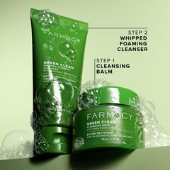Démaquillant Farmacy, texture fondante idéale pour retirer maquillage tenace.