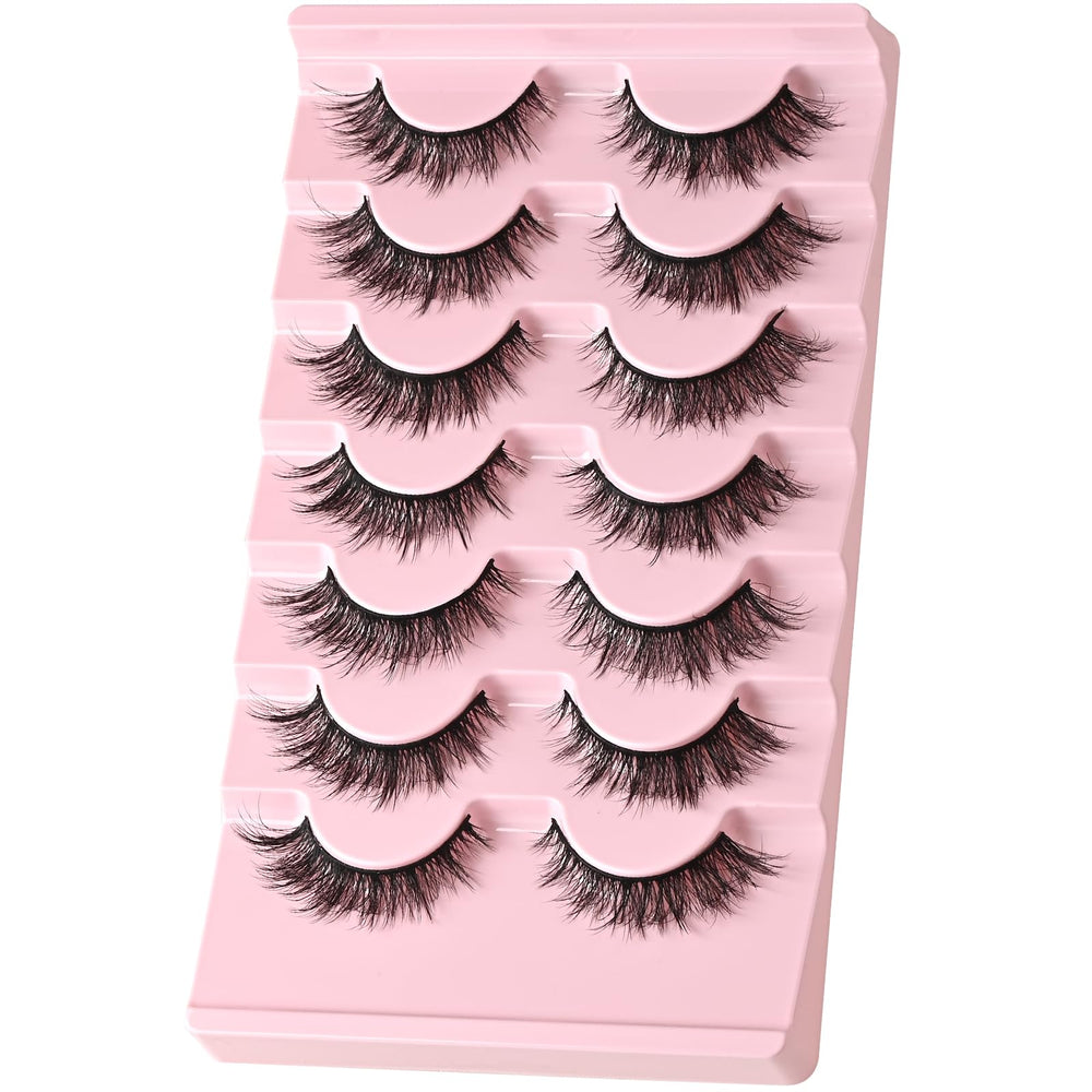 Cils FARRED, volume doux pour un effet naturel et subtil.