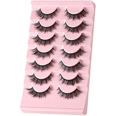 Cils FARRED, volume doux pour un effet naturel et subtil.