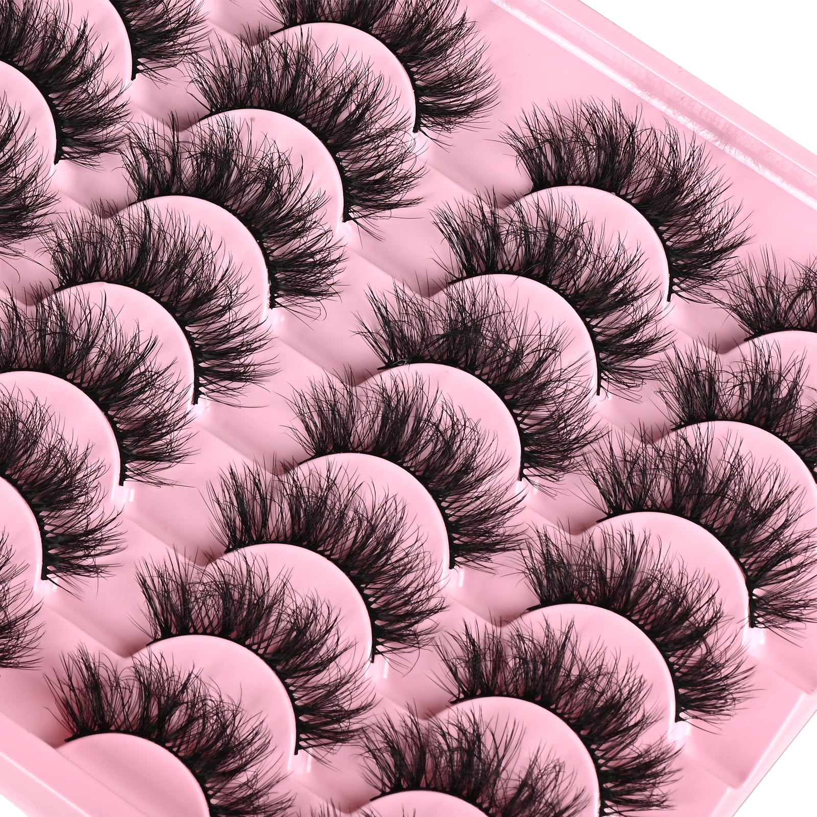 Cils FARRED courbure améliorée pour un regard plus séduisant.