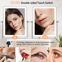 Trois couleurs d’éclairage Fascinate adaptées au maquillage.
