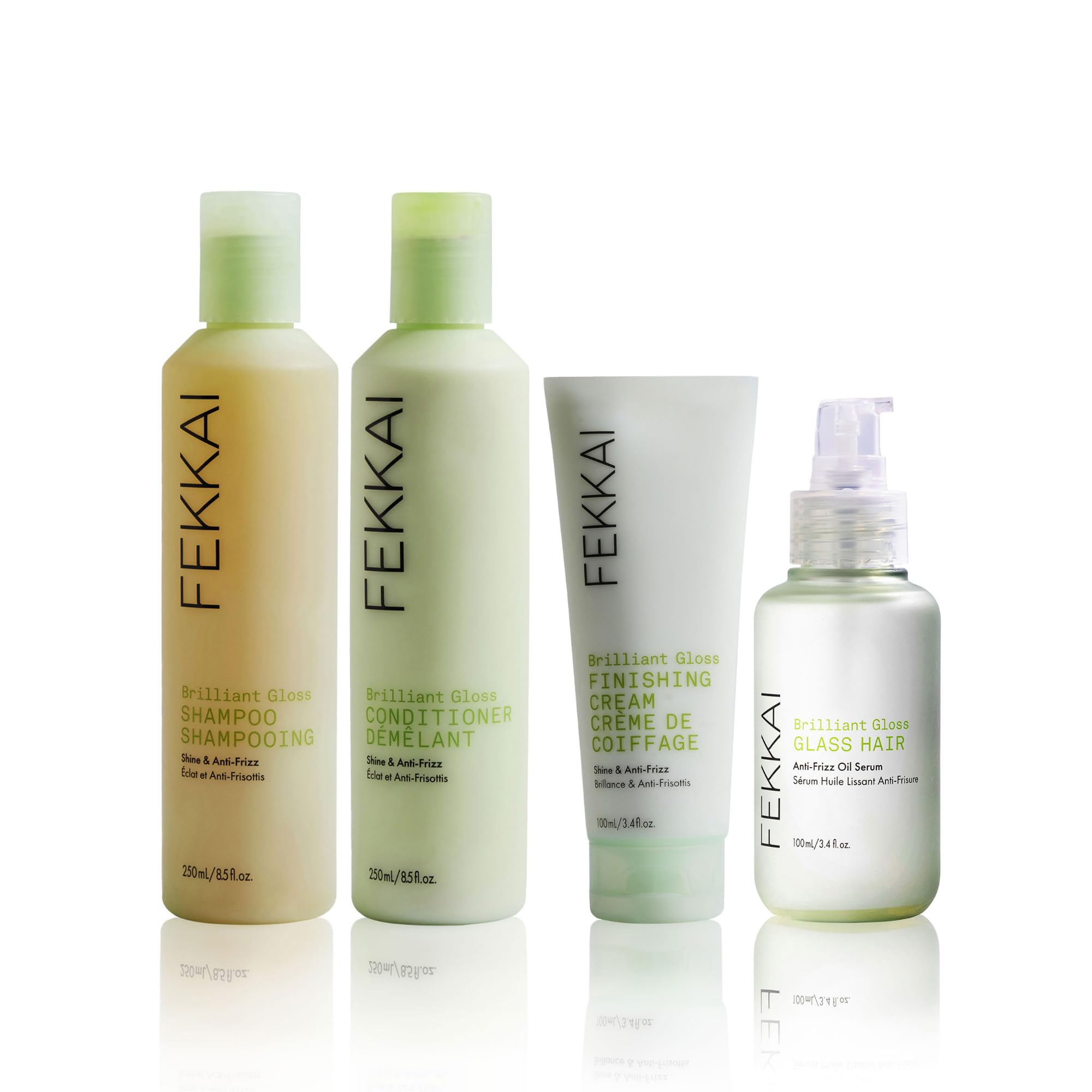 FEKKAI Brilliant Gloss Shampoo : parfum bois-fleuri-thé vert enveloppant l'expérience.