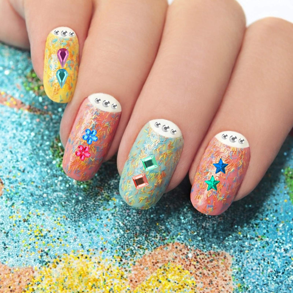 FEMBW paillettes autocollantes ovales, brillance subtile pour visage et corps.