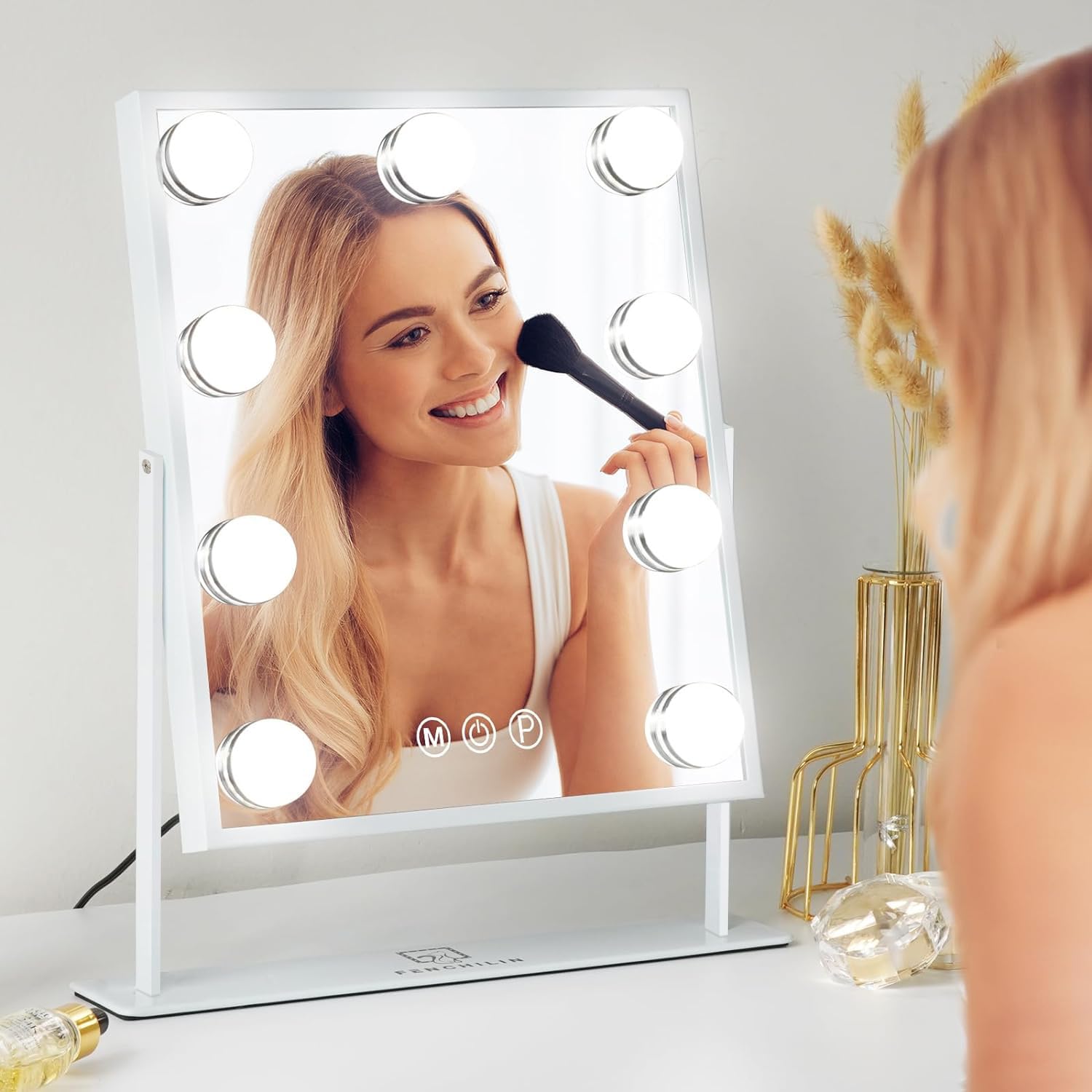 Miroir FENCHILIN prêt pour le voyage et l’esthétique