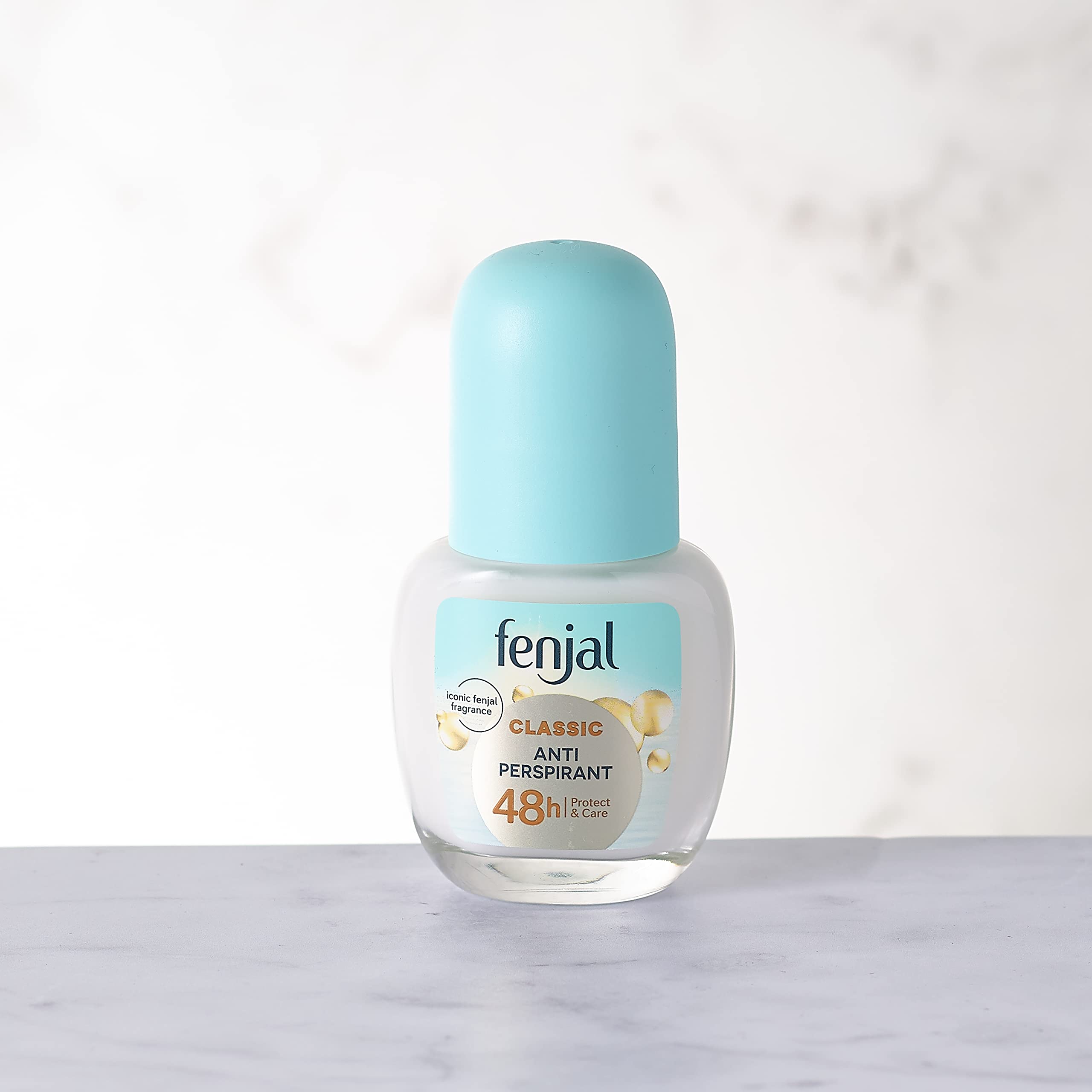 Fenjal Classic Crème Roll-on – senteur emblématique qui persiste sur la peau
