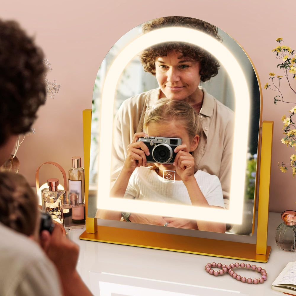 Idéal sur bureau ou table de chevet pour routine beauté avec éclairage