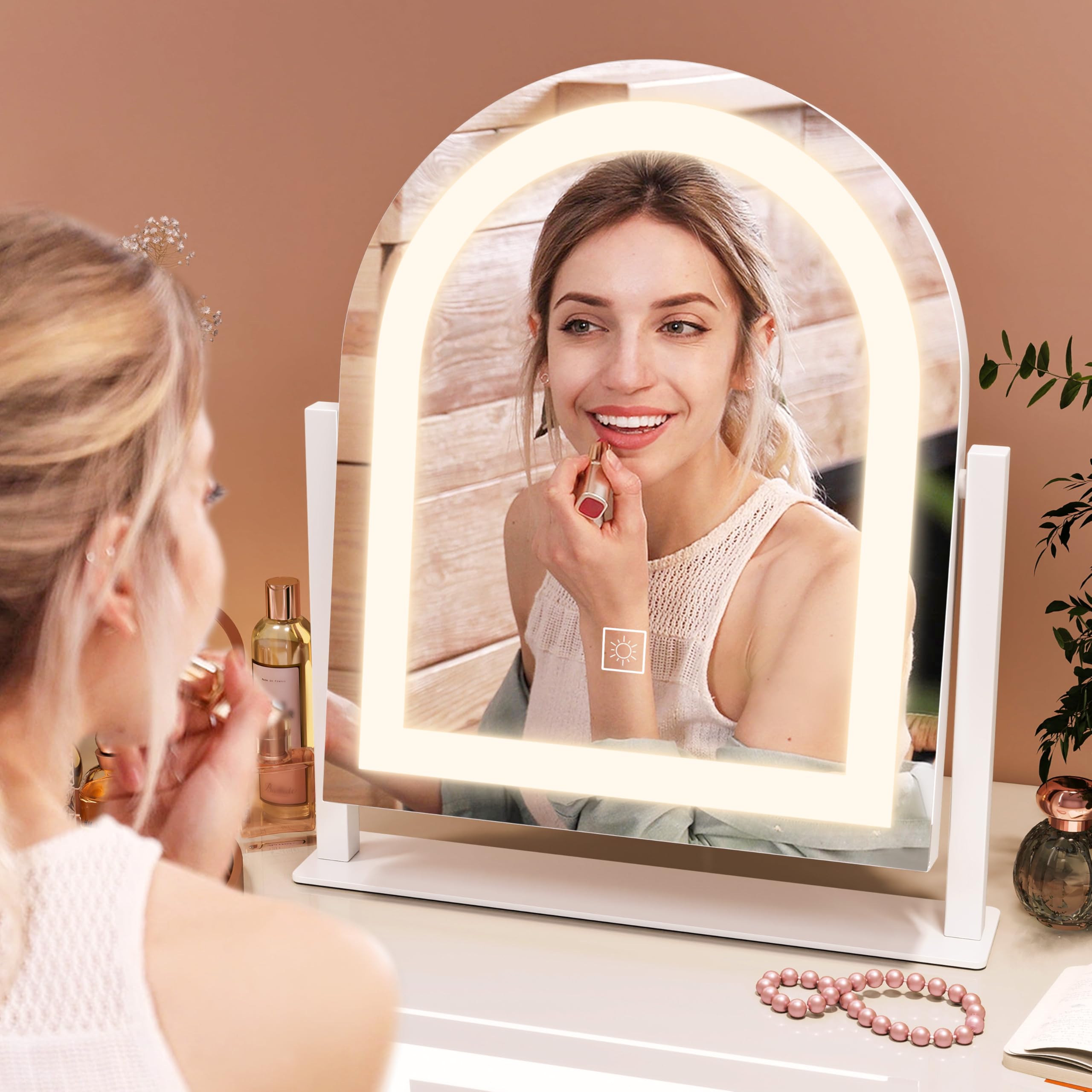 Miroir FENNIO avec capteur tactile pour allumer et changer la couleur