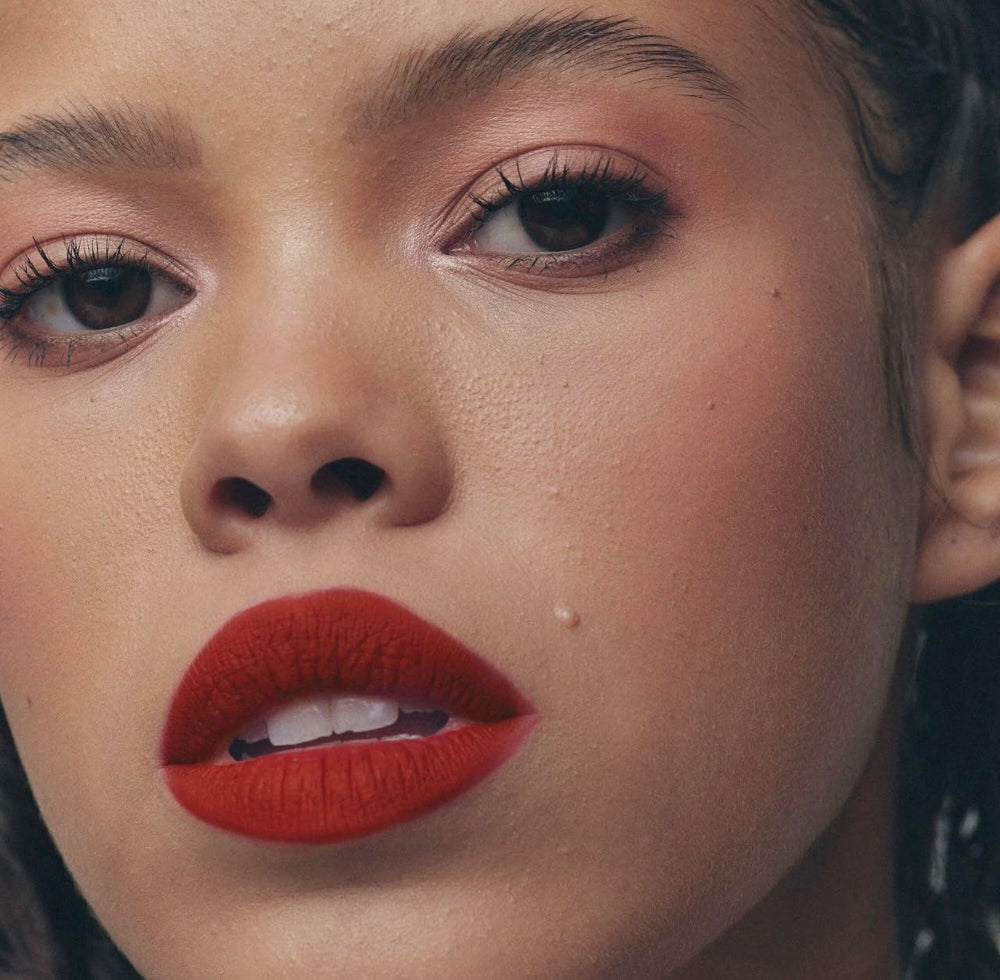 Fenty Icon Velvet – tenue longue duree sans transfert.