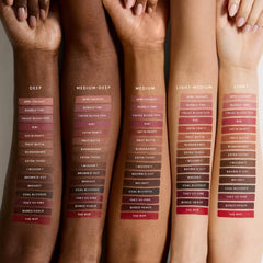 Trace'd Out par Fenty Beauty, crayon contour lèvres longue tenue framboise, couleur durable sans bavure.