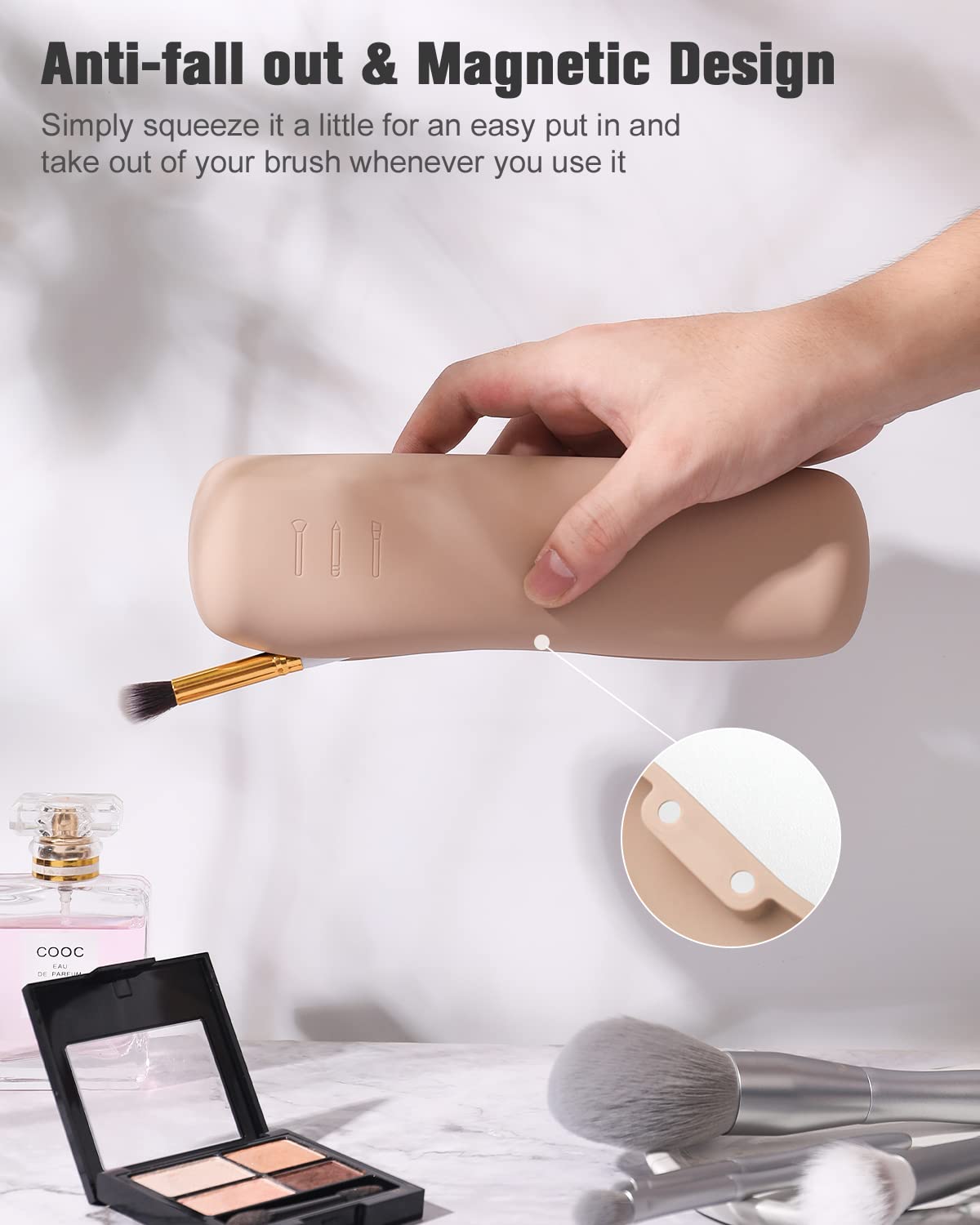 Ouvertures laterales ergonomiques pour accéder facilement aux pinceaux FERYES.