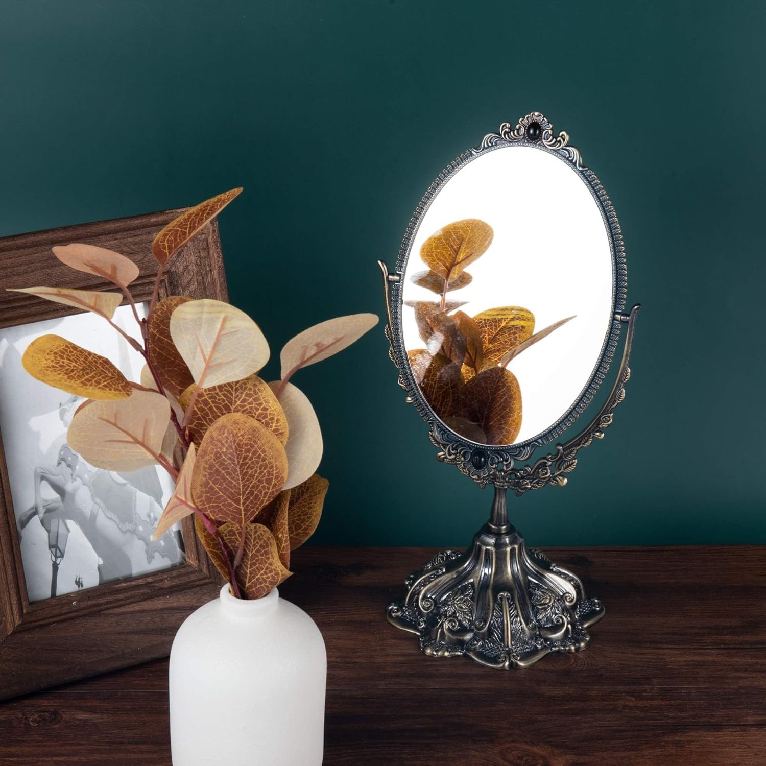Miroir Feyarl accessoire coiffure chambre, pratique et esthétique.