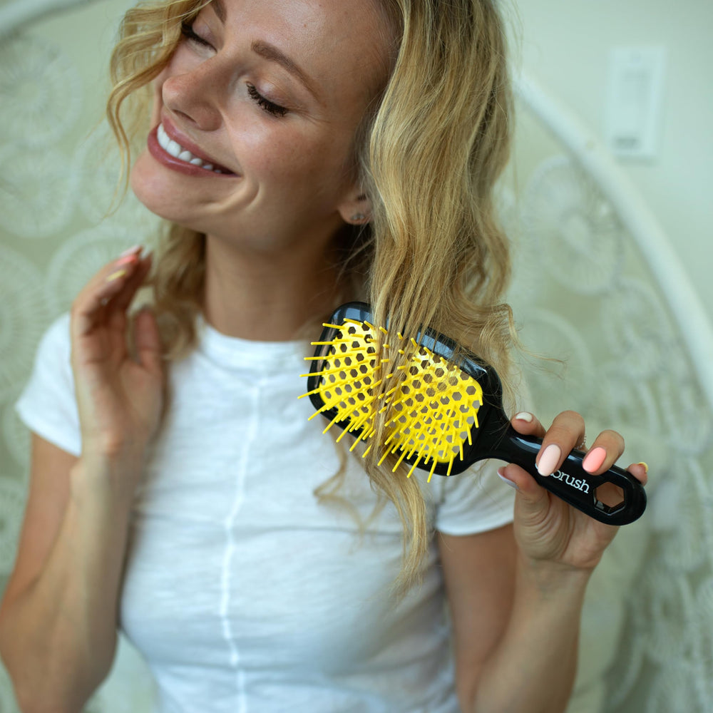 Conception légère et durable de FHI Heat UNbrush pour un usage quotidien
