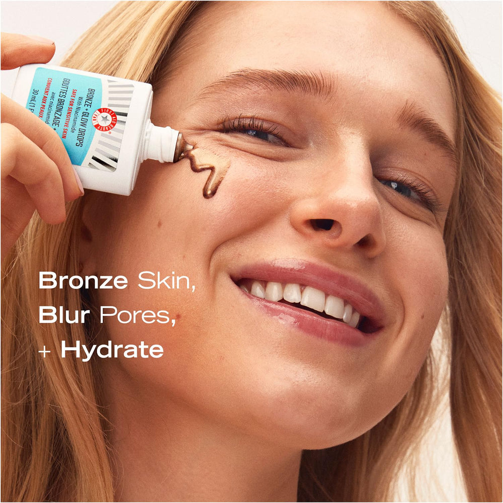 First Aid Beauty Bronze + Glow Drops — pompe visible pour application rapide