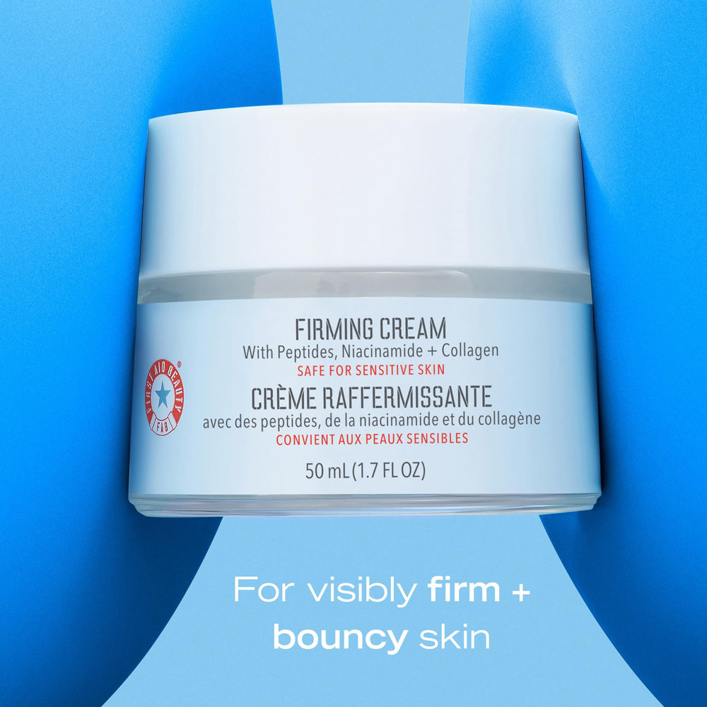 First Aid Beauty utilisation sur visage, peau nette et uniforme après application.