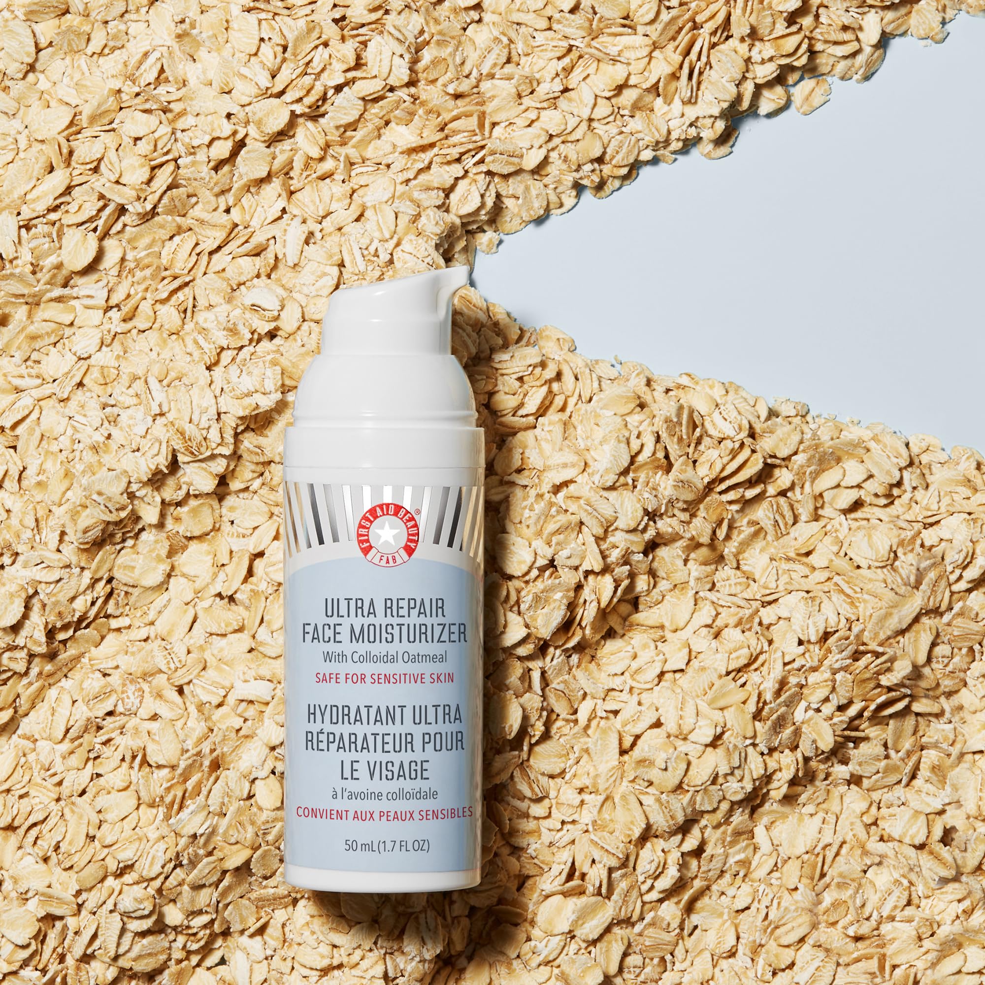 First Aid Beauty Ultra Repair – application matin et soir sur visage propre