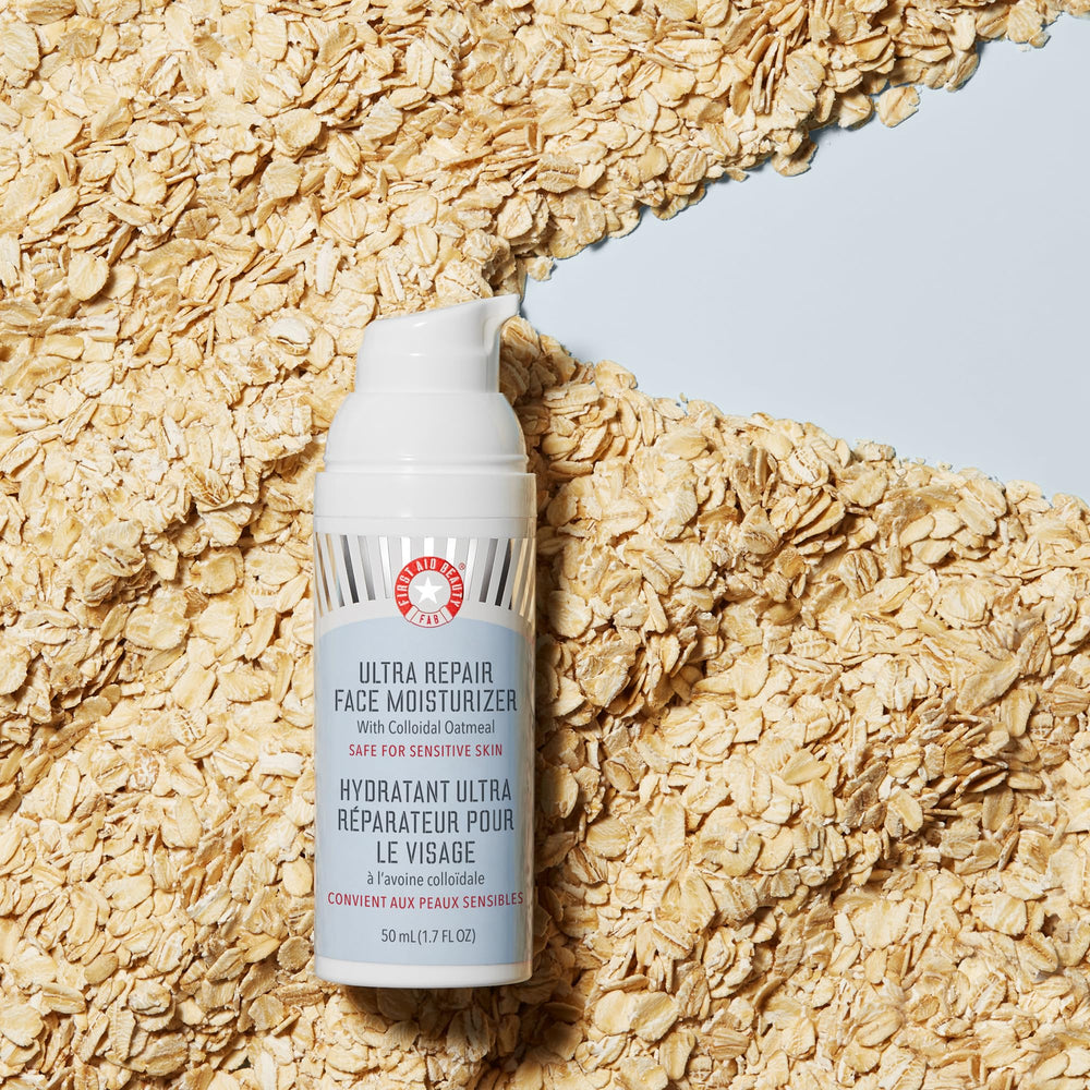 First Aid Beauty Ultra Repair – application matin et soir sur visage propre