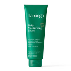 Flamingo Lotion Quotidienne – bouteille montrant l'hydratation durable jusqu'à 24 heures.