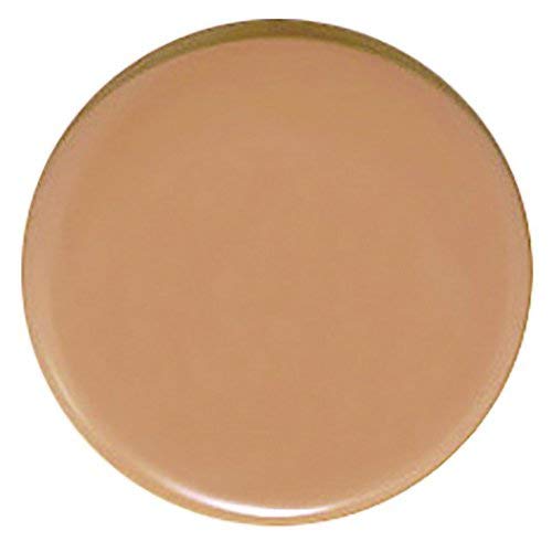 Flori Roberts: gamme de 14 teintes pour matcher chaque teint profond.