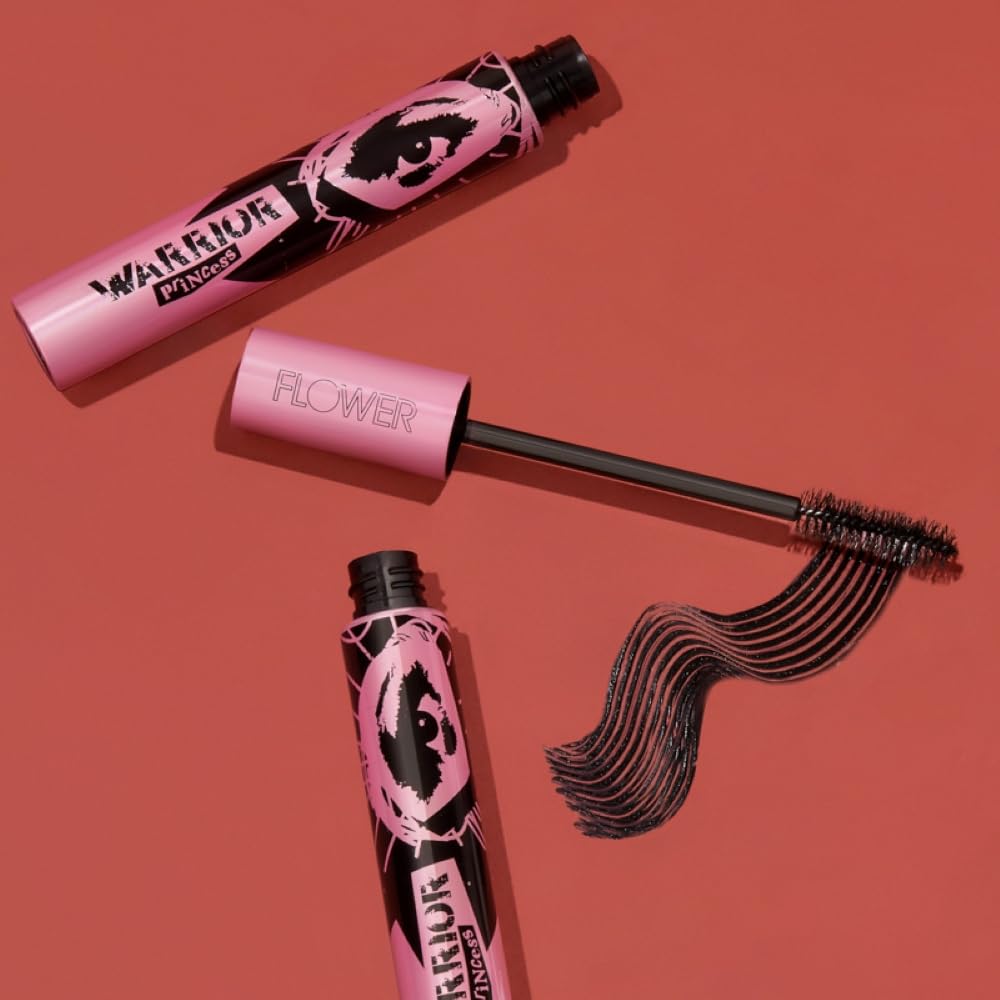 FLOWER Beauty Warrior Princess: bouclage des cils pour un regard ouvert.