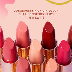 Finition matte moderne de FLOWER BEAUTY Petal Pout sur les lèvres
