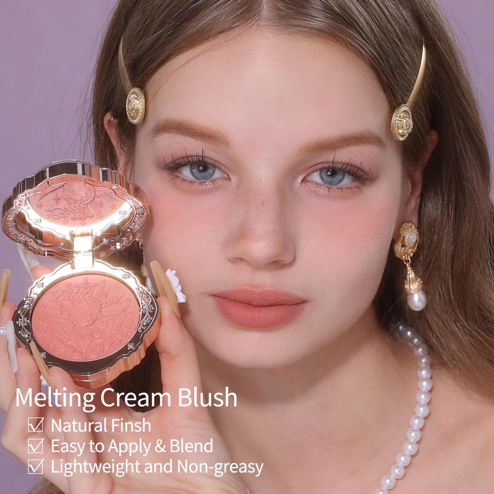 Flower Knows Little Angel crème-blush, application douce au puff Flower Knows.