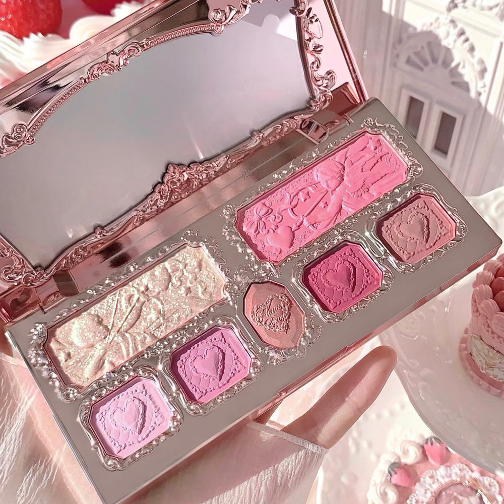 Swatches Flower Knows Strawberry Cupid test teint et couleur riche
