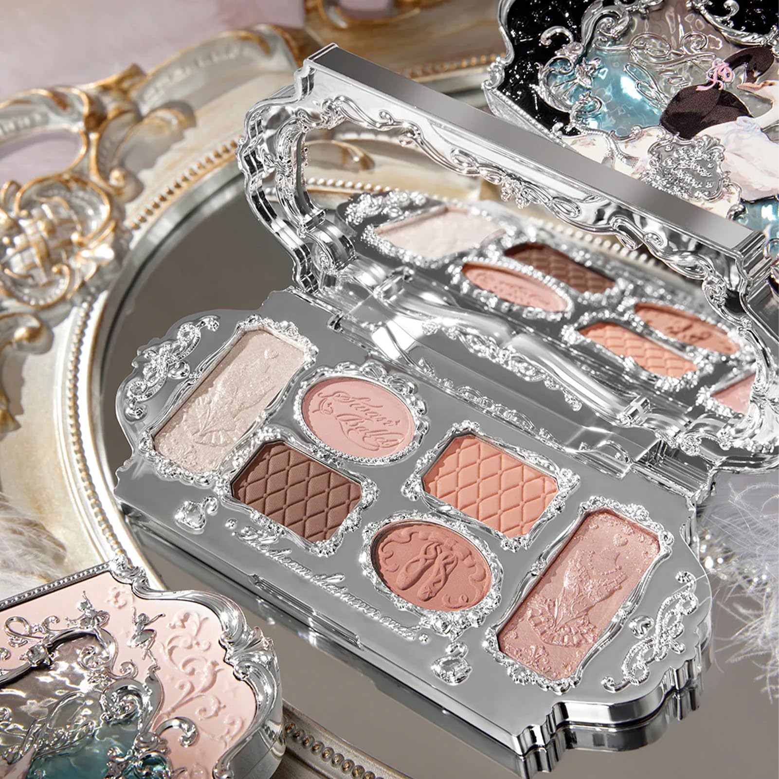 Palette polyvalente Flower Knows – du look discret à audacieux avec six teintes.